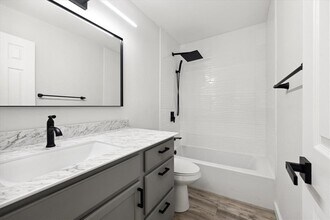 3609 Leafield Dr in Austin, TX - Building Photo - Building Photo