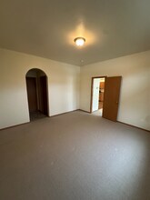 7722 N Maple St in Spokane, WA - Building Photo - Building Photo