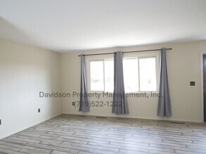 4612 Shadowglen Dr in Colorado Springs, CO - Building Photo - Building Photo