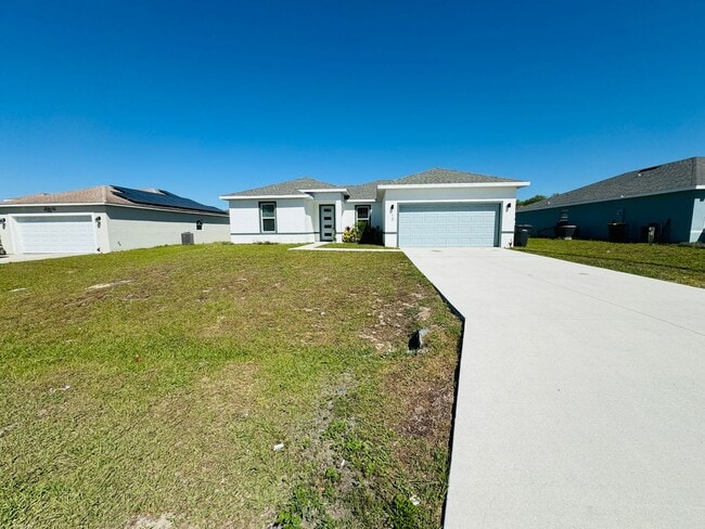 property at 13 Zinnia Ln