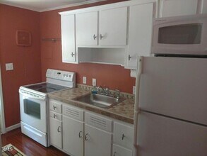 835 Daniels St, Unit 2C in Raleigh, NC - Building Photo - Building Photo