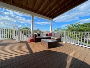 20 Trevalley Rd, Unit 2 in Revere, MA - Building Photo - Building Photo