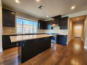 1615 Brandee Ln in Santa Rosa, CA - Building Photo - Building Photo