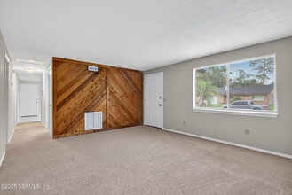9937 Moss Side Ln in Jacksonville, FL - Building Photo - Building Photo