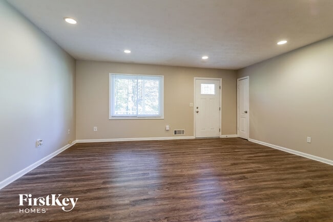 2191 Grayfield Dr in Grayson, GA - Building Photo - Building Photo