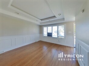 8636 Massasoit Ave in Burbank, IL - Building Photo - Building Photo