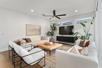 4400 Jinx Ave in Austin, TX - Building Photo - Building Photo