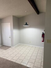 828 Hardy Springs Cir, Unit C in Mcalester, OK - Building Photo - Building Photo