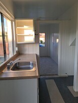 230 N 8th St in Santa Paula, CA - Building Photo