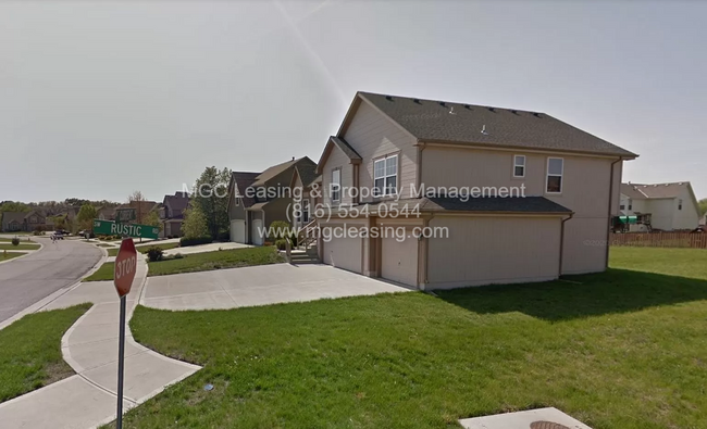 2500 SW Current Ln in Lee's Summit, MO - Building Photo - Building Photo