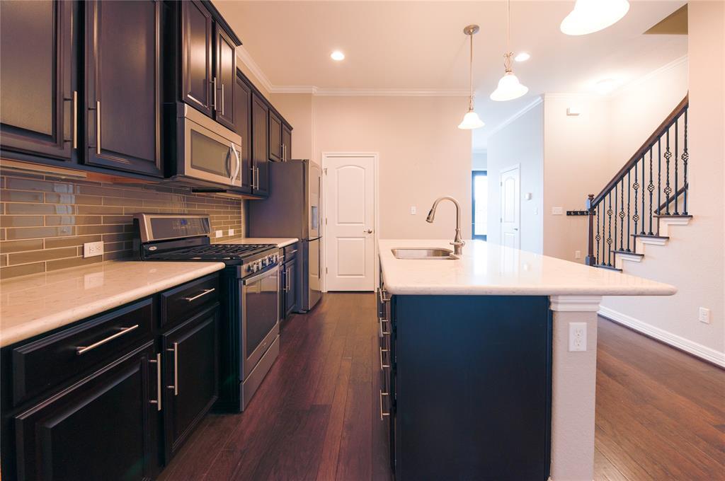 11809 Terraza Cir in Austin, TX - Building Photo