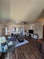 1809 Prairie View Dr in Princeton, TX - Building Photo