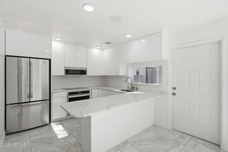 7921 E Willetta St in Scottsdale, AZ - Building Photo - Building Photo