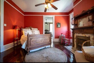2113 Avenue H in Galveston, TX - Building Photo - Building Photo