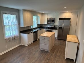 211 Heights Ave in Tullahoma, TN - Building Photo - Building Photo
