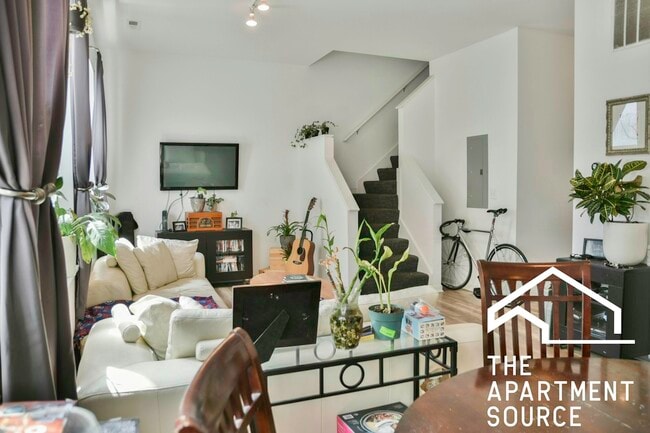 2700 W North Ave in Chicago, IL - Building Photo - Building Photo