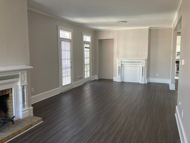 property at 707 Bellefonte St