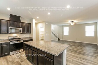 2912 Weeping Beech Rd in North Las Vegas, NV - Building Photo - Building Photo