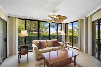 1815 Mooringline Dr in Vero Beach, FL - Building Photo - Building Photo