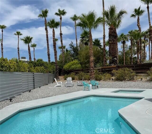 1340 E Gem Cir in Palm Springs, CA - Building Photo - Building Photo