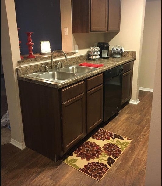 property at 1400 Eldorado Pkwy