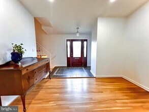 10202 McGovern Dr in Silver Spring, MD - Building Photo - Building Photo