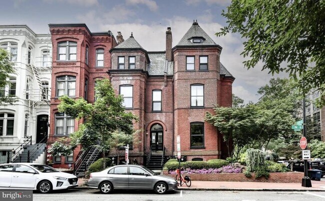 2024 N St NW in Washington, DC - Building Photo - Building Photo
