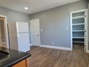 125 Smith St in Bridgeport, CT - Building Photo - Building Photo