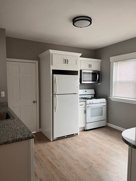 32 Chubbuck St, Unit 32 Chubbuck in Quincy, MA - Building Photo