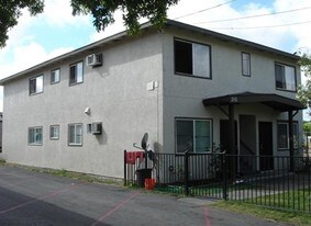 310 Fairbanks Ave in Sacramento, CA - Building Photo