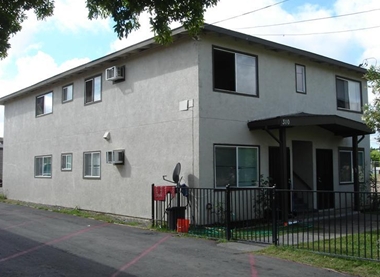 310 Fairbanks Ave in Sacramento, CA - Foto de edificio - Building Photo