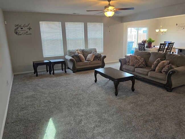 83 Dunnoman Dr in Savannah, GA - Building Photo - Building Photo