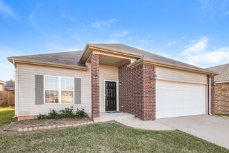 7000 Old Glory Ln in Oklahoma City, OK - Building Photo - Building Photo