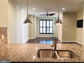 2107 Main Line Blvd in Alexandria, VA - Building Photo - Building Photo