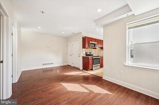1421 N 18th St in Philadelphia, PA - Building Photo