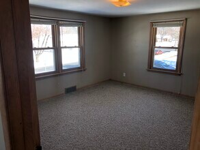 152 8th St in Reedsburg, WI - Building Photo - Building Photo