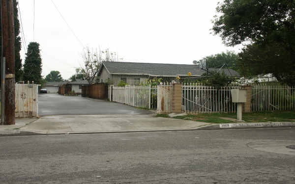 3909 Penn Mar Ave in El Monte, CA - Foto de edificio - Building Photo