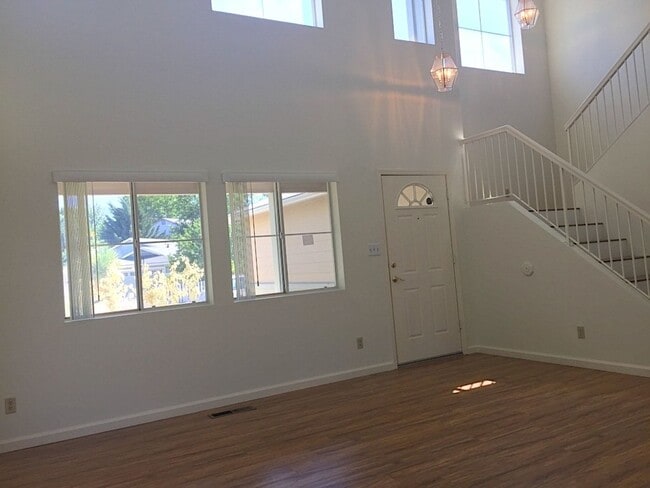 6769 Alicante Ct in Reno, NV - Building Photo - Building Photo
