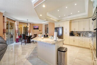 6719 Fairway Cove Dr in Orlando, FL - Building Photo - Building Photo