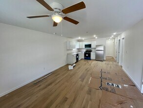 20 Modern St in Sullivan, MO - Building Photo - Building Photo
