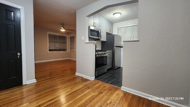 6326 Bancroft Ave-Unit -2W in St. Louis, MO - Building Photo - Building Photo