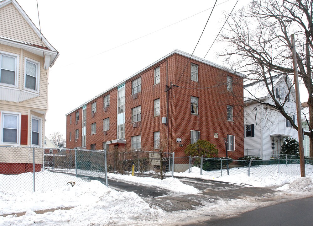 149-151 Adelaide St in Hartford, CT - Building Photo