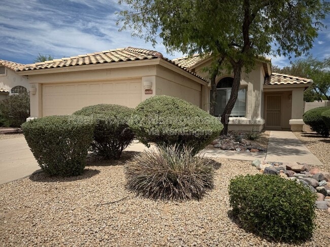 property at 6814 W Louise Dr