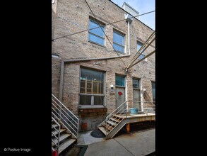 2828 N Talman Ave in Chicago, IL - Foto de edificio - Building Photo