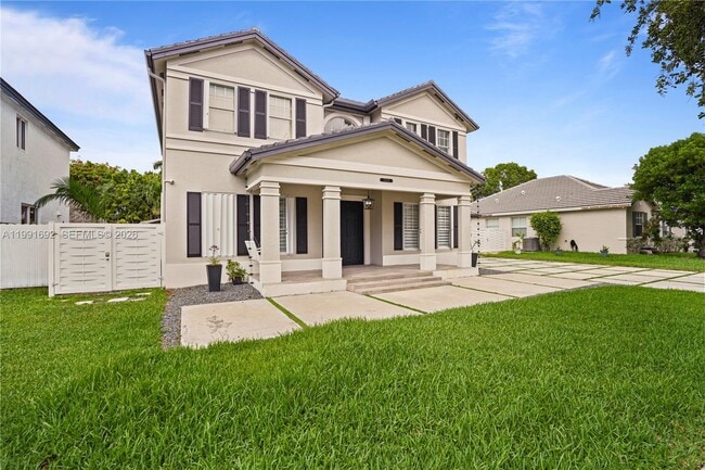 20234 SW 128th Pl in Miami, FL - Building Photo - Building Photo