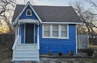 1007 Willow St in Bonham, TX - Building Photo