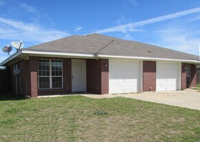 2701 Vernice Loop in Killeen, TX - Building Photo