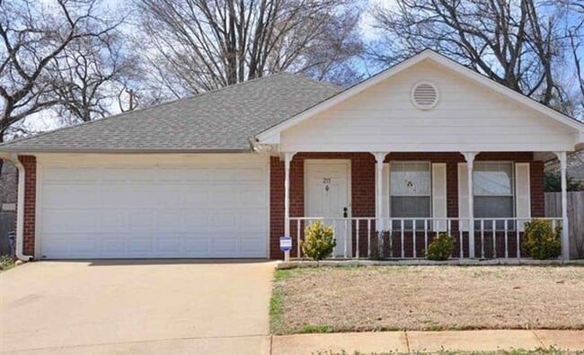 property at 211 Willowbrook Ln