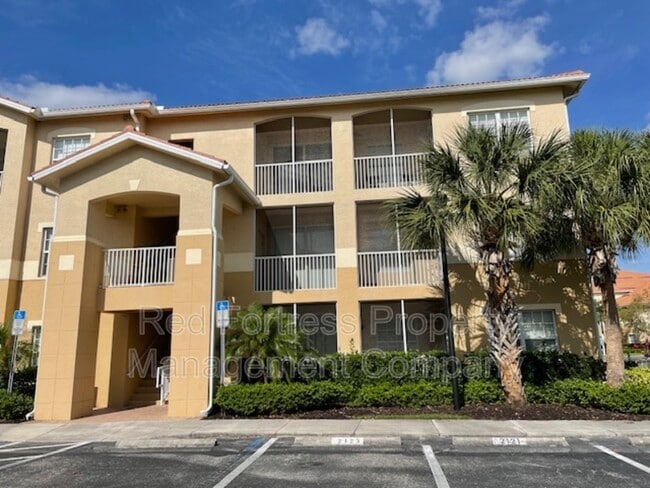 9025 Colby Dr in Ft. Myers, FL - Building Photo - Building Photo