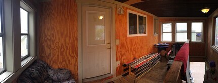 196 Pine St, Unit 196-B in Burlington, VT - Building Photo - Building Photo